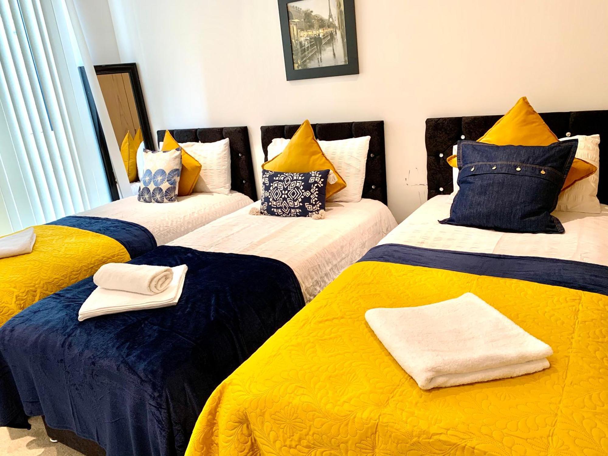 Modern London Excel 2 Bedrooms 2 Bathrooms, Parking, Kitchen, Lounge, Balcony Apartment Exteriér fotografie